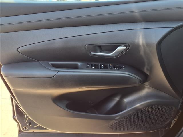 2025 Hyundai TUCSON Hybrid Vehicle Photo in Peoria, IL 61615