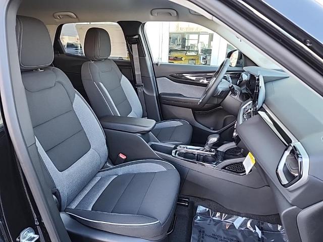 2025 Chevrolet Trailblazer Vehicle Photo in HAYS, KS 67601-1994
