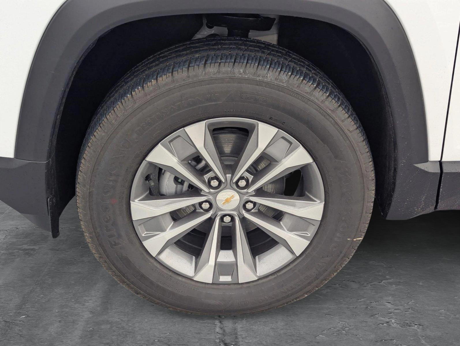 2025 Chevrolet Equinox Vehicle Photo in PEMBROKE PINES, FL 33024-6534