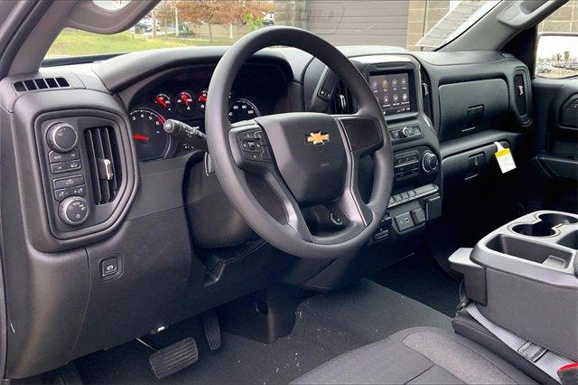 2025 Chevrolet Silverado 1500 Vehicle Photo in KANSAS CITY, MO 64114-4502