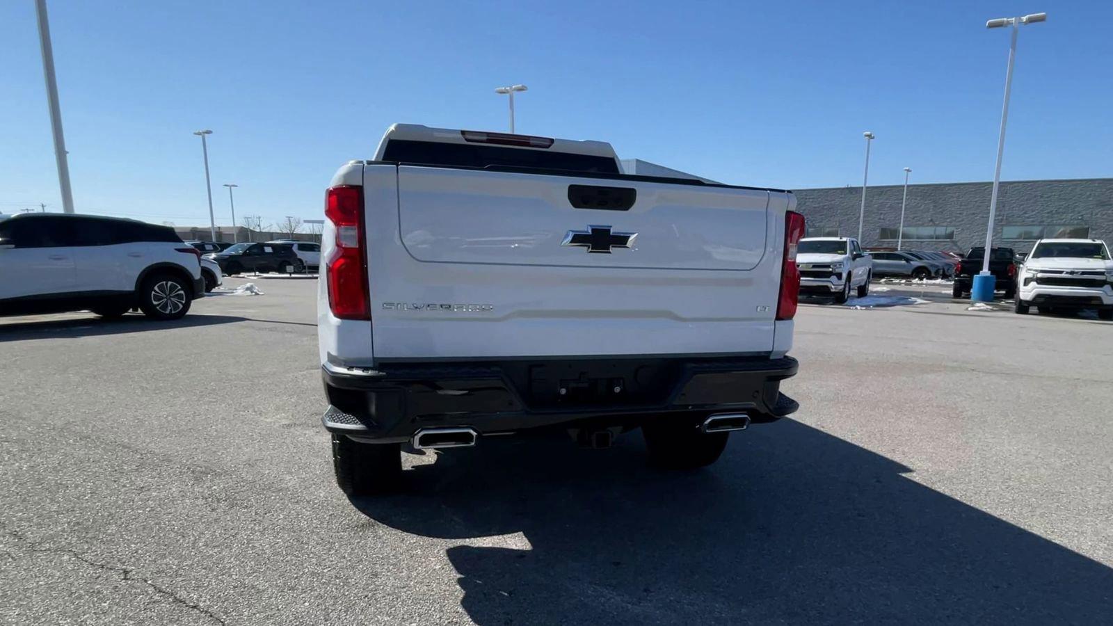 2025 Chevrolet Silverado 1500 Vehicle Photo in BENTONVILLE, AR 72712-4322