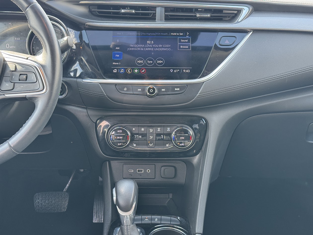 2022 Buick Encore GX Vehicle Photo in BOONVILLE, IN 47601-9633