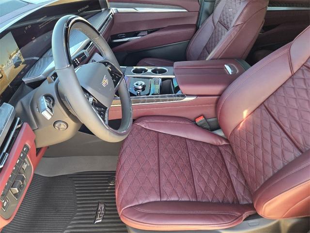2025 Cadillac Escalade Vehicle Photo in Oklahoma City, OK 73114
