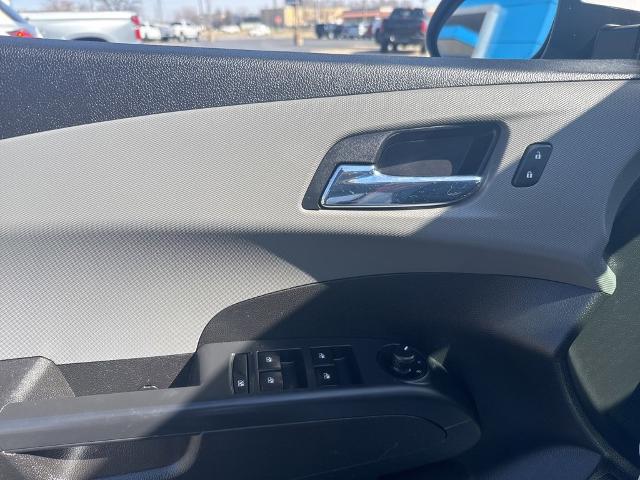 2017 Chevrolet Sonic Vehicle Photo in MANHATTAN, KS 66502-5036