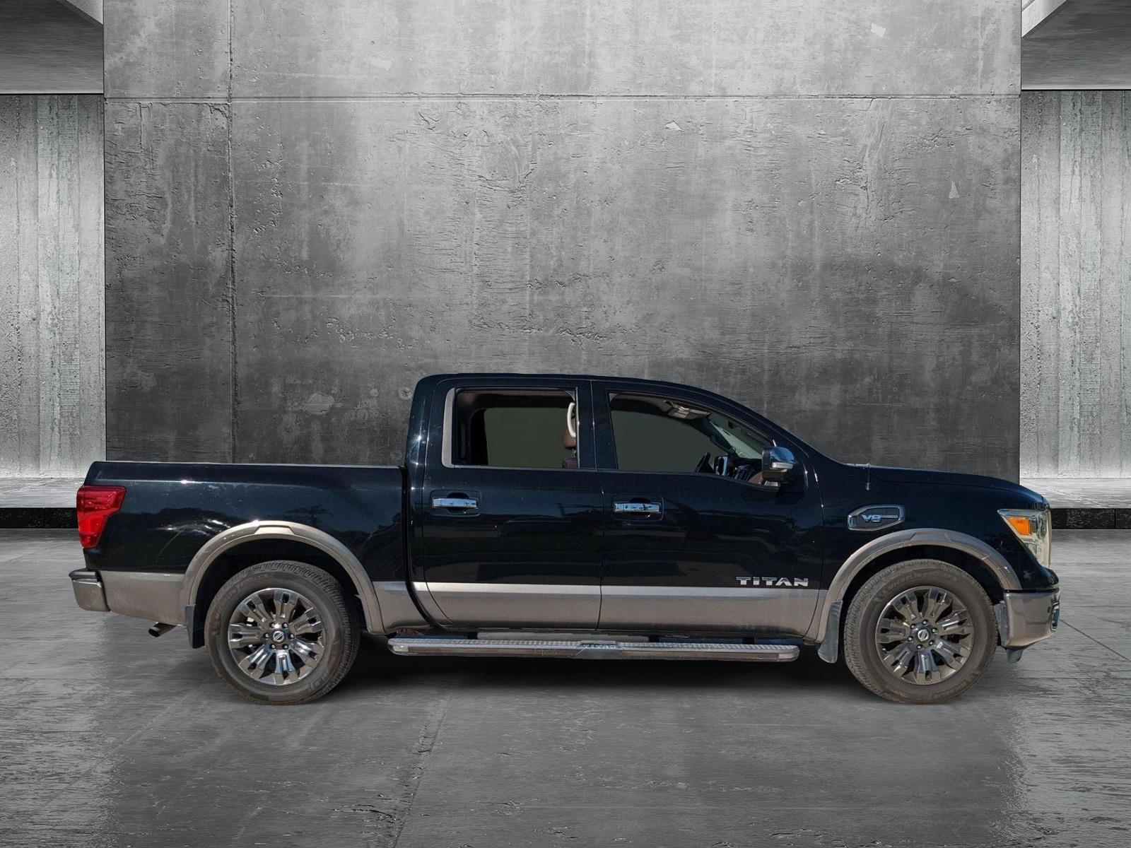 2017 Nissan Titan Vehicle Photo in Davie, FL 33331