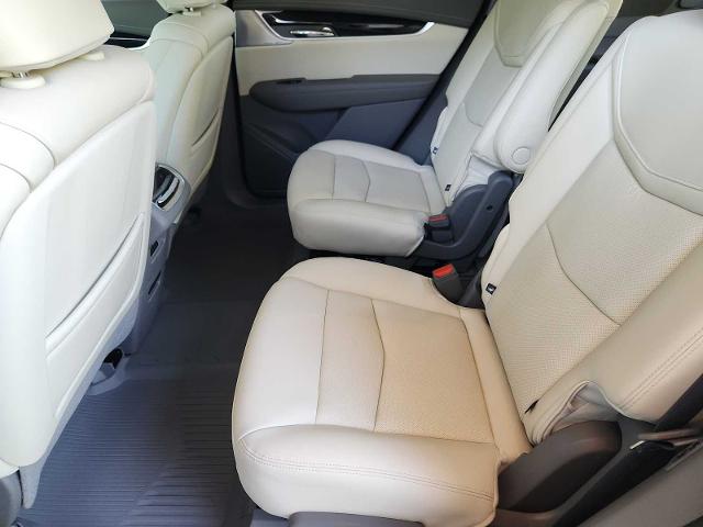 2025 Cadillac XT6 Vehicle Photo in HOUSTON, TX 77079