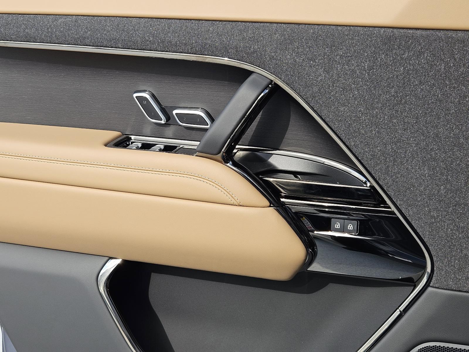 2025 Range Rover Sport Vehicle Photo in AUSTIN, TX 78717