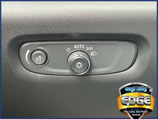 2022 Chevrolet Traverse Vehicle Photo in Roslyn, NY 11576