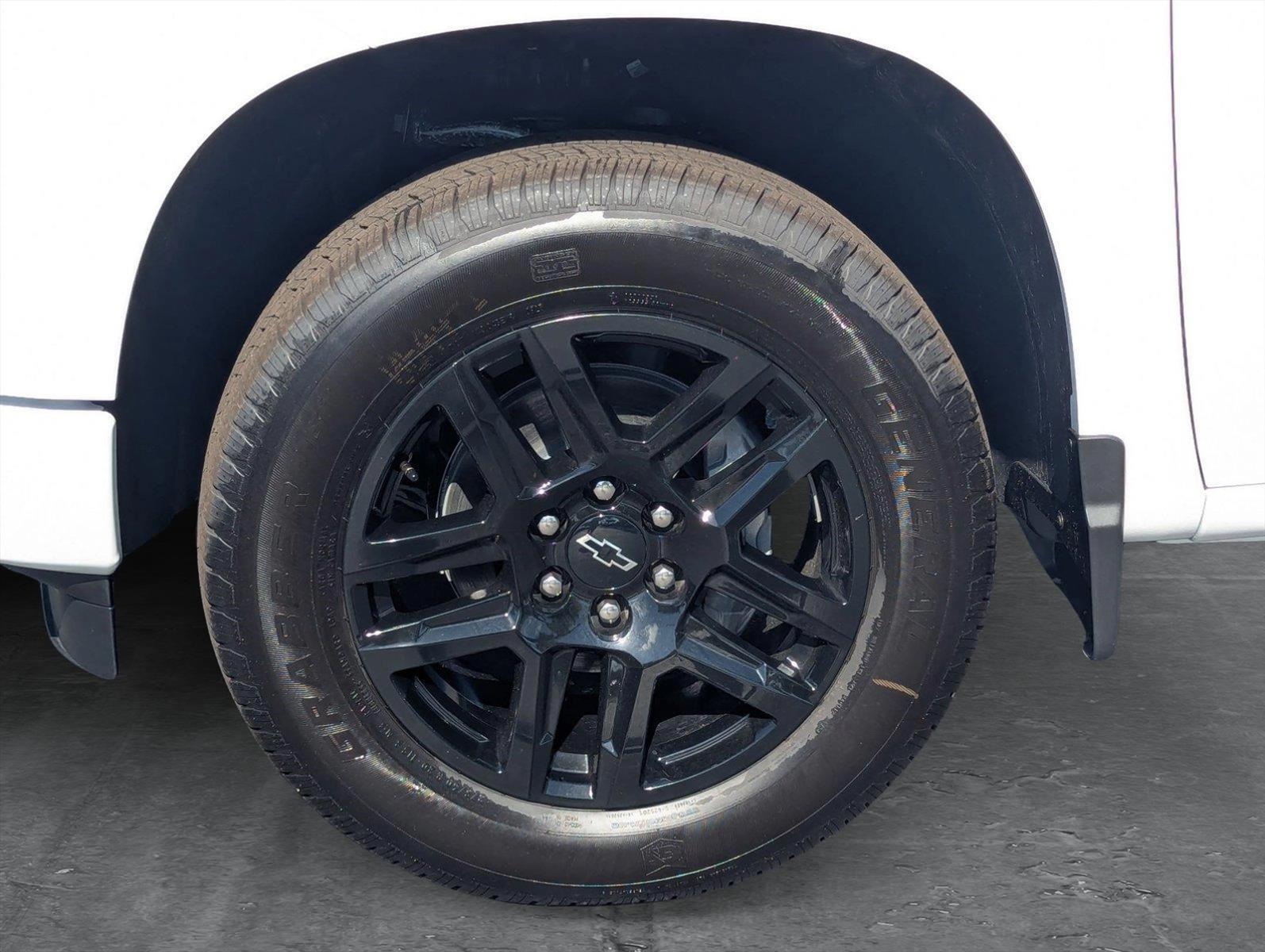 2025 Chevrolet Silverado 1500 Vehicle Photo in GREENACRES, FL 33463-3207