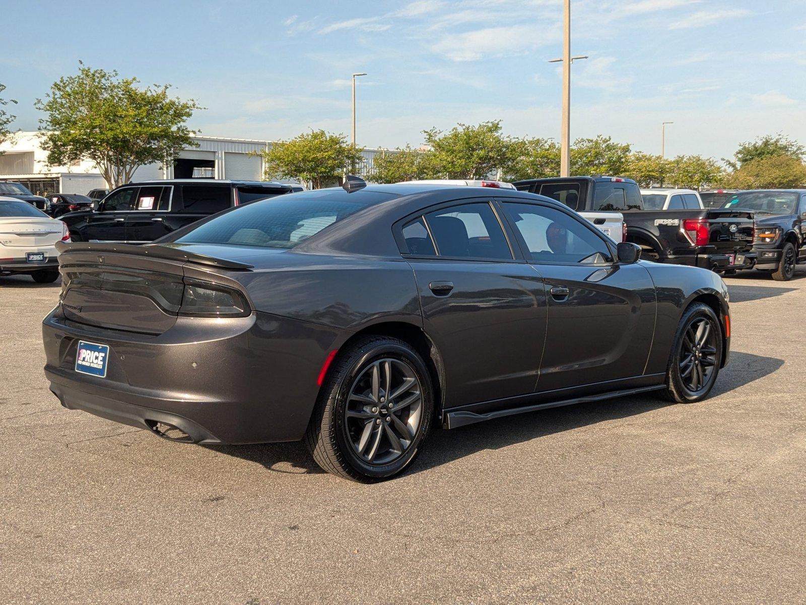2019 Dodge Charger Vehicle Photo in St. Petersburg, FL 33713