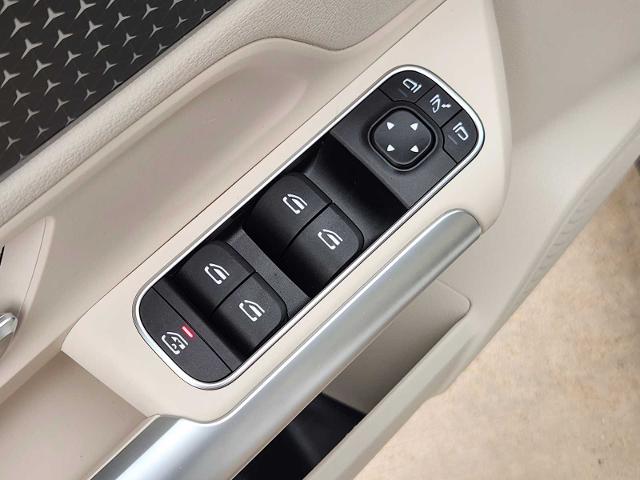 2025 Mercedes-Benz GLA Vehicle Photo in HOUSTON, TX 77079