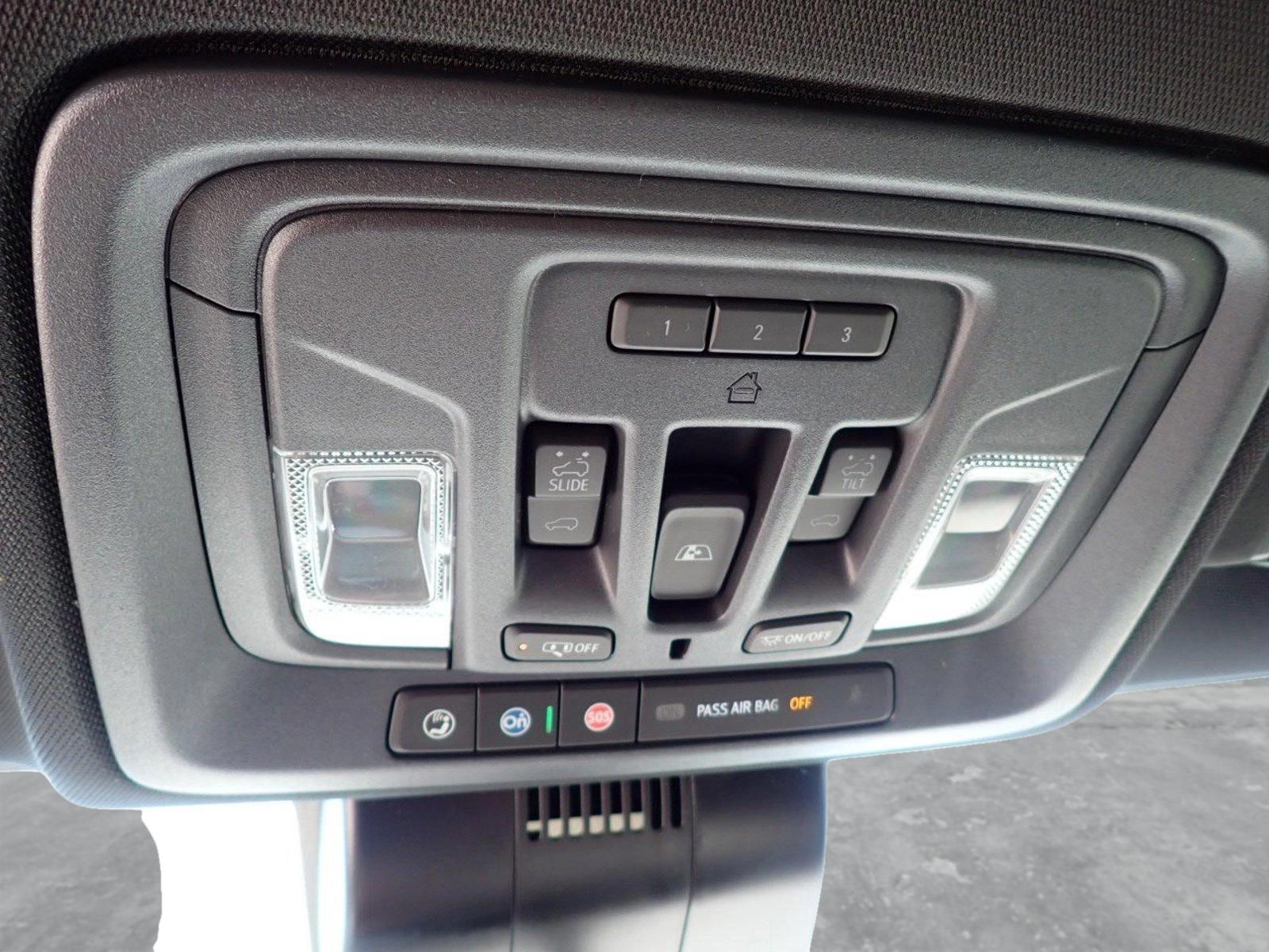 2025 Chevrolet Silverado 1500 Vehicle Photo in DENVER, CO 80221-3610