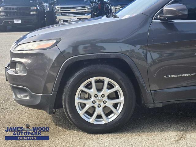 2016 Jeep Cherokee Vehicle Photo in DENTON, TX 76210-9321