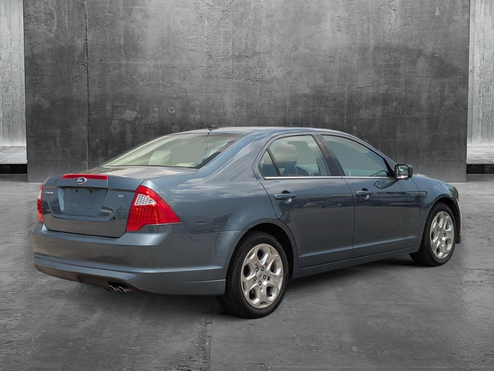 2011 Ford Fusion Vehicle Photo in St. Petersburg, FL 33713