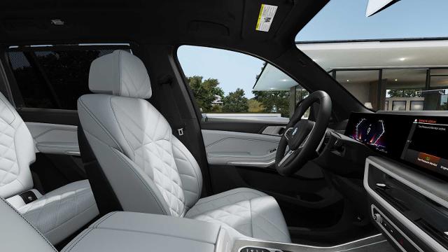 2026 BMW X7 xDrive40i Vehicle Photo in GRAPEVINE, TX 76051