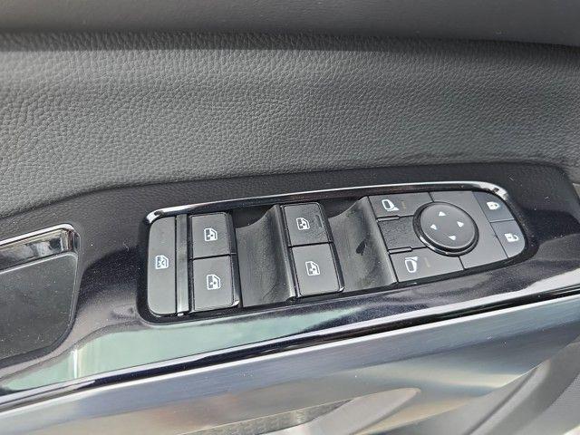2023 Nissan Pathfinder Vehicle Photo in Pleasant Hills, PA 15236