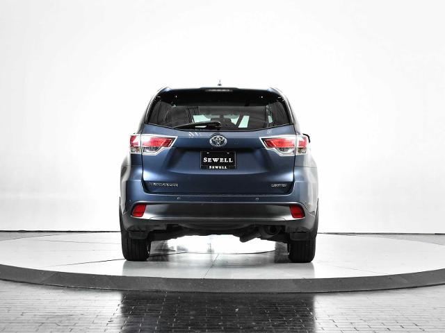 2015 Toyota Highlander Vehicle Photo in DALLAS, TX 75235