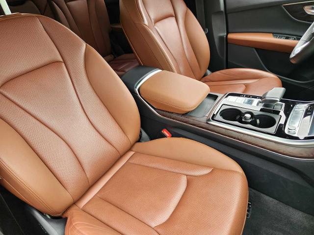 2020 Audi Q7 Vehicle Photo in MCKINNEY, TX 75070