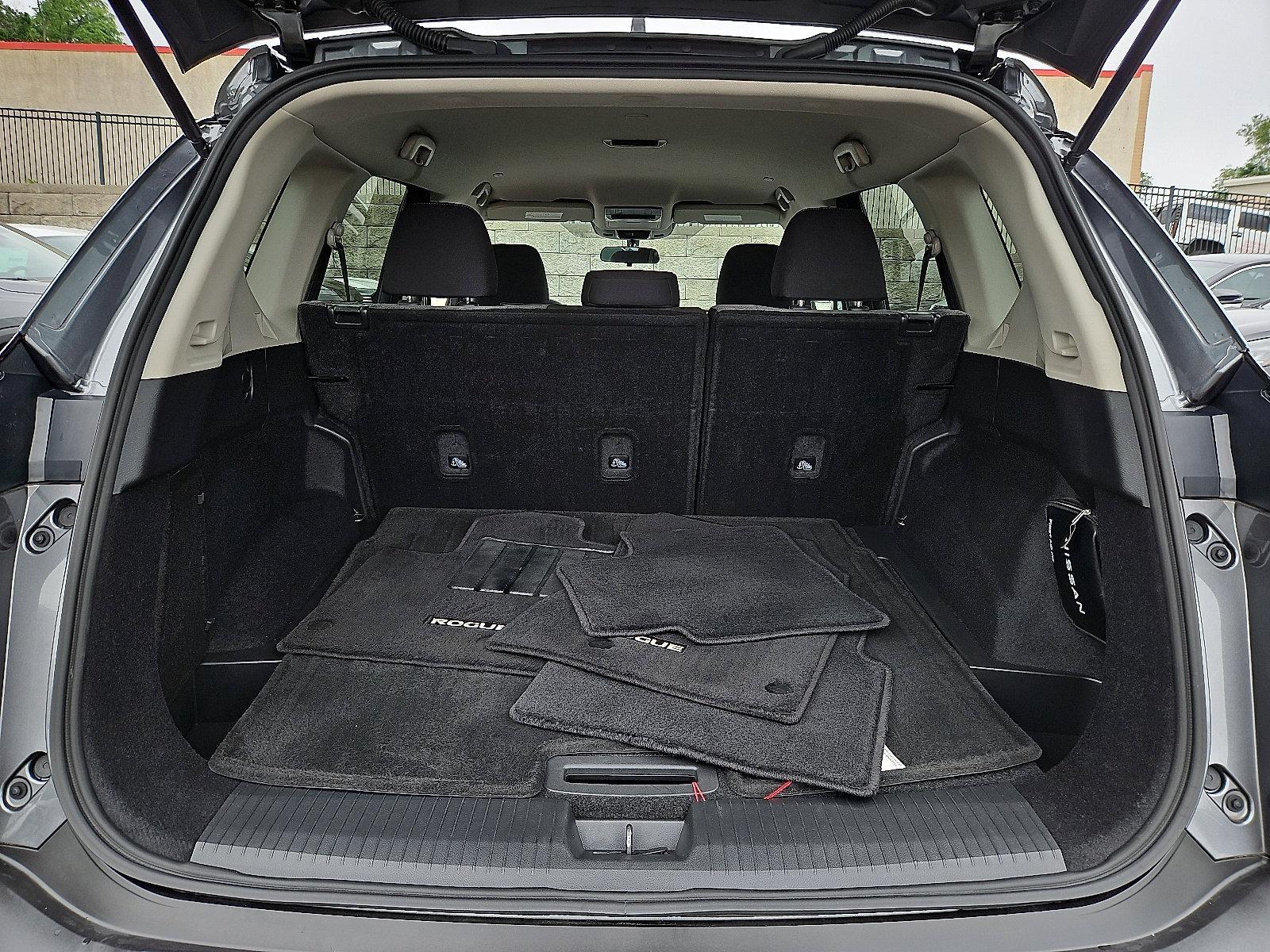 2022 Nissan Rogue Vehicle Photo in Jenkintown, PA 19046