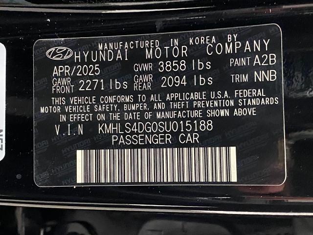 2025 Hyundai ELANTRA Vehicle Photo in Appleton, WI 54913