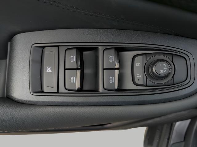 2025 Subaru Outback Vehicle Photo in Green Bay, WI 54304