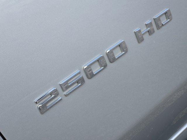 2022 Chevrolet Silverado 2500 HD Vehicle Photo in Decatur, TX 76234