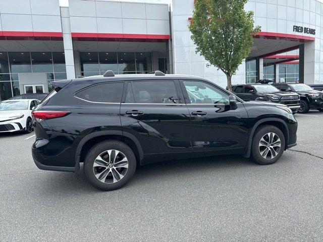 2022 Toyota Highlander Vehicle Photo in Flemington, NJ 08822