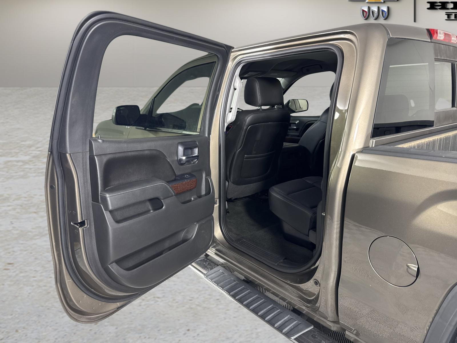 2015 GMC Sierra 1500 Vehicle Photo in GEORGETOWN, TX 78626-7508