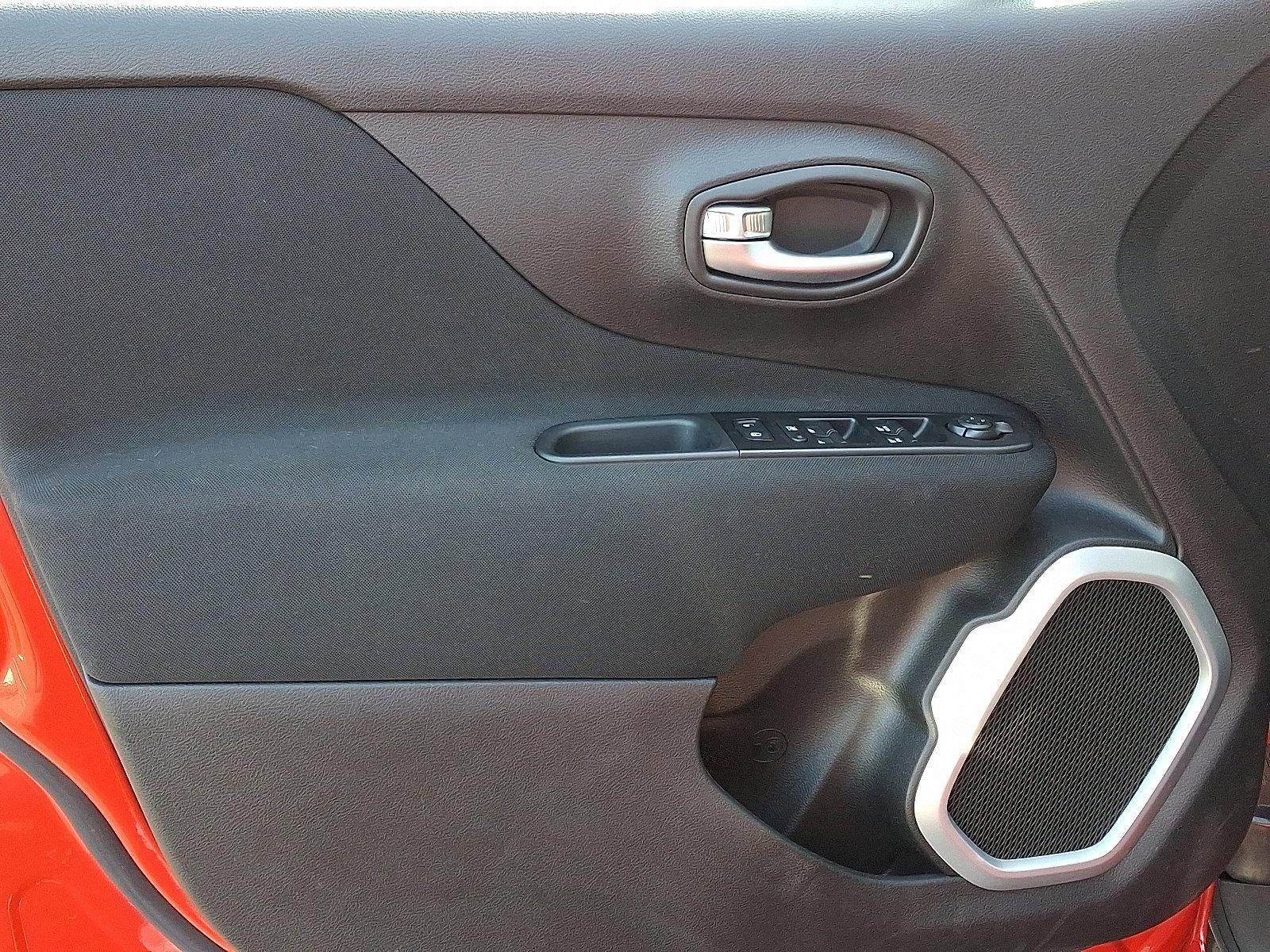 2021 Jeep Renegade Vehicle Photo in Easton, PA 18045