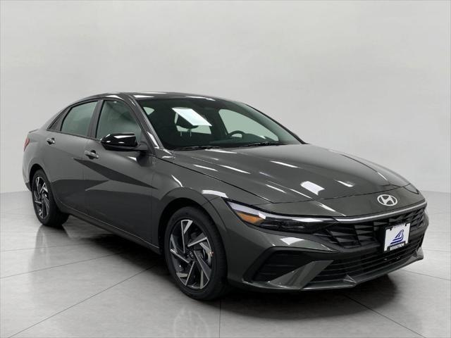 2025 Hyundai ELANTRA Hybrid Vehicle Photo in Neenah, WI 54956