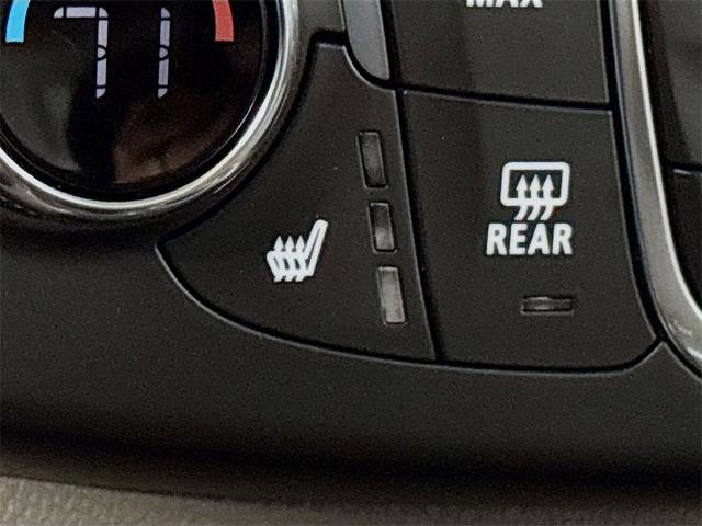2020 Chevrolet Traverse Vehicle Photo in PUYALLUP, WA 98371-4149