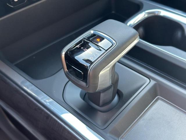 2025 Chevrolet Silverado 1500 Vehicle Photo in COLUMBIA, MO 65203-3903