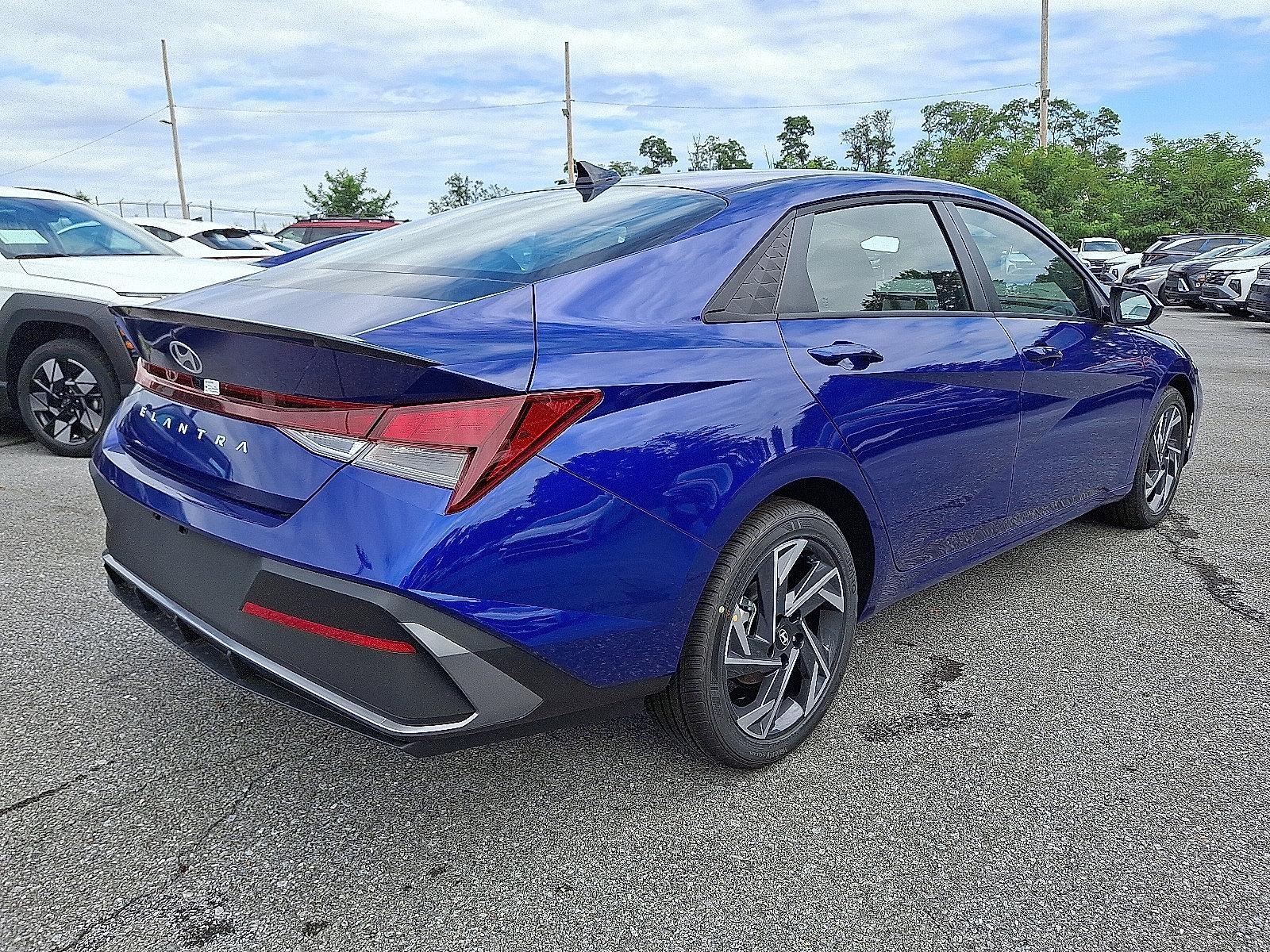 2025 Hyundai ELANTRA Vehicle Photo in Harrisburg, PA 17111