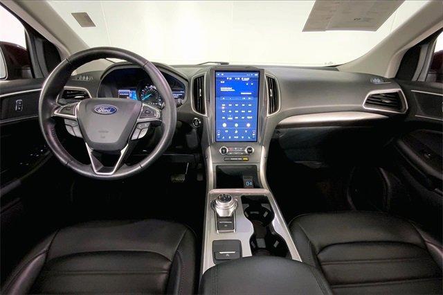 2024 Ford Edge Vehicle Photo in INDEPENDENCE, MO 64055-1314