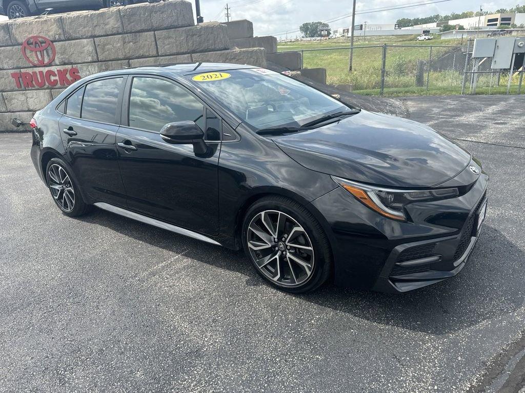 2021 Toyota Corolla Vehicle Photo in Marion, IA 52302