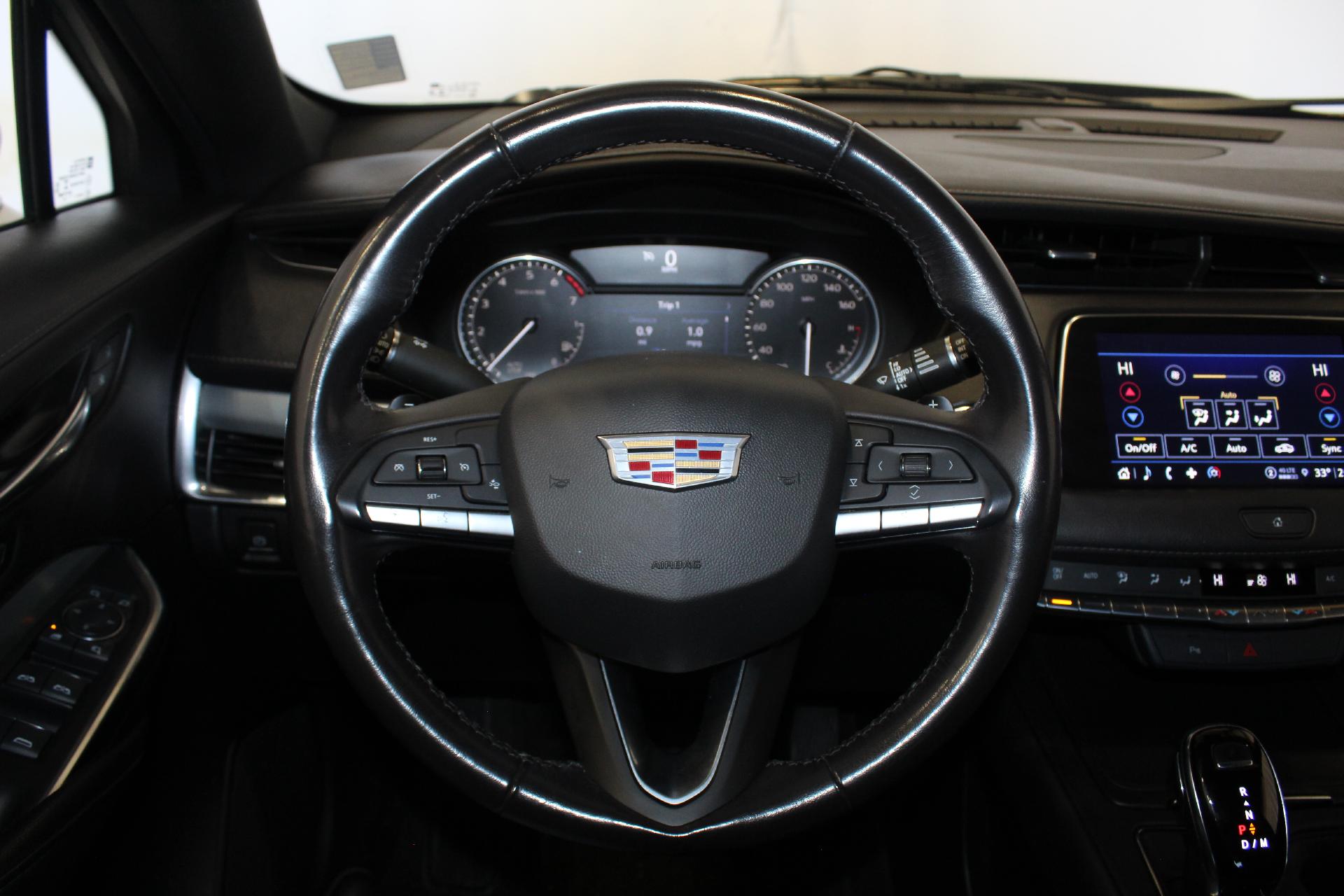 2022 Cadillac XT4 Vehicle Photo in NORTHAMPTON, MA 01060-1120