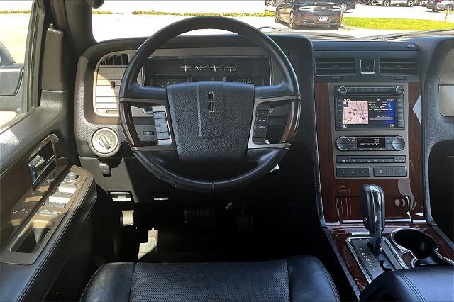 2014 Lincoln Navigator Vehicle Photo in Houston, TX 77007