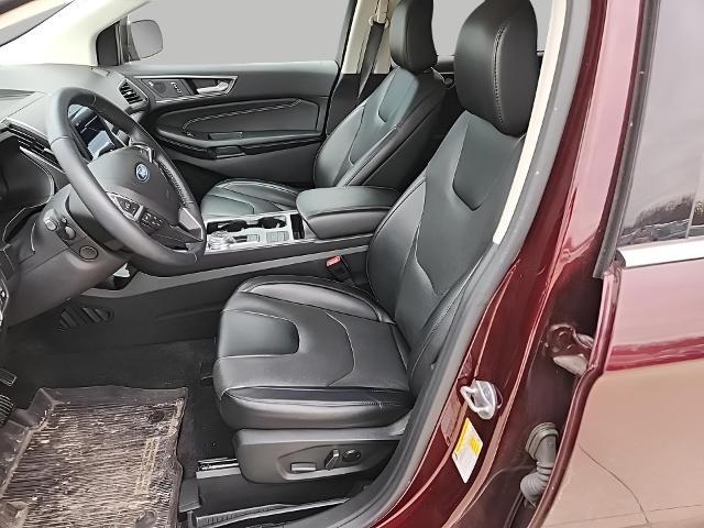 2022 Ford Edge Vehicle Photo in Neenah, WI 54956