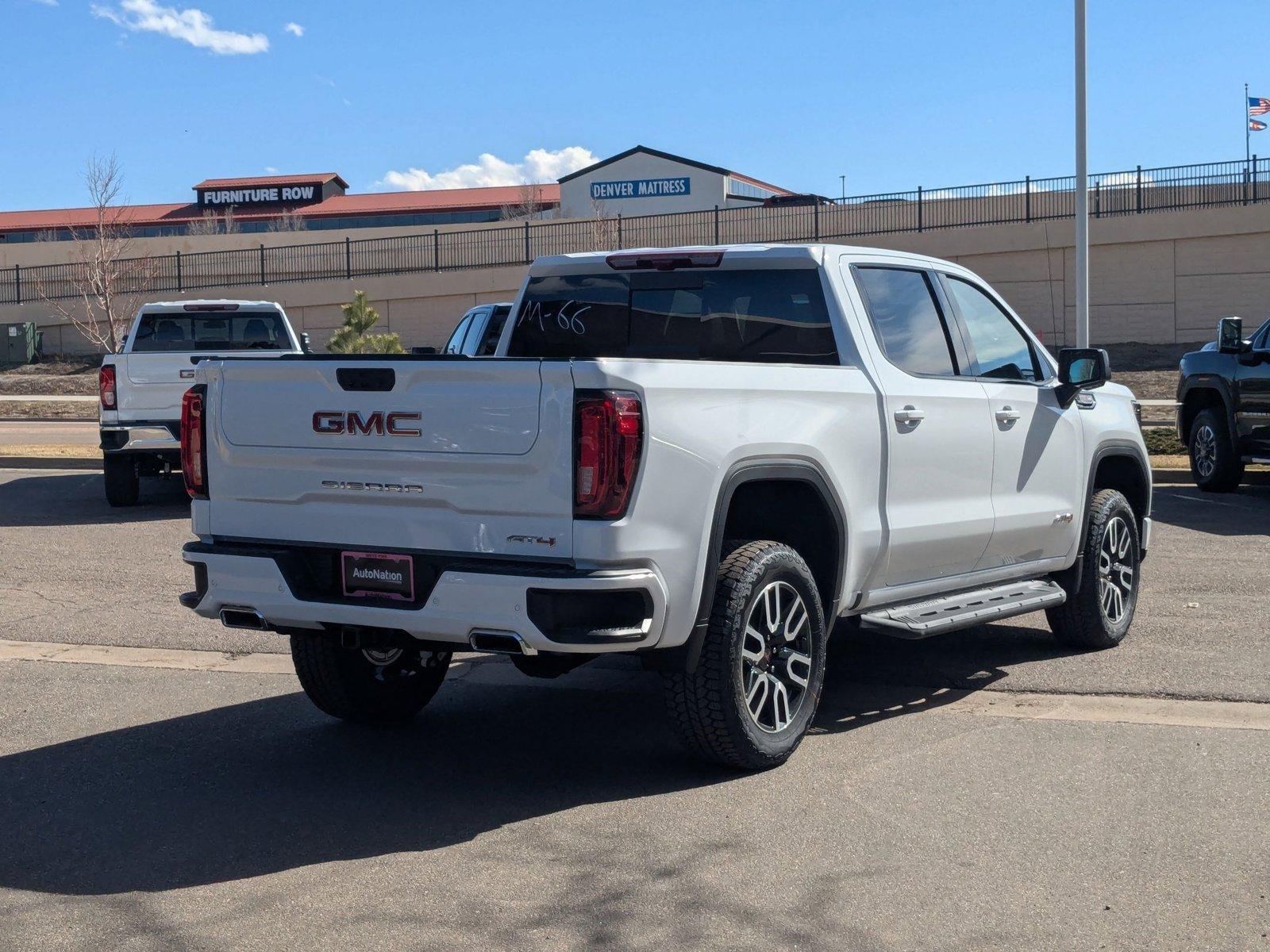 2025 GMC Sierra 1500 Vehicle Photo in LONE TREE, CO 80124-2750