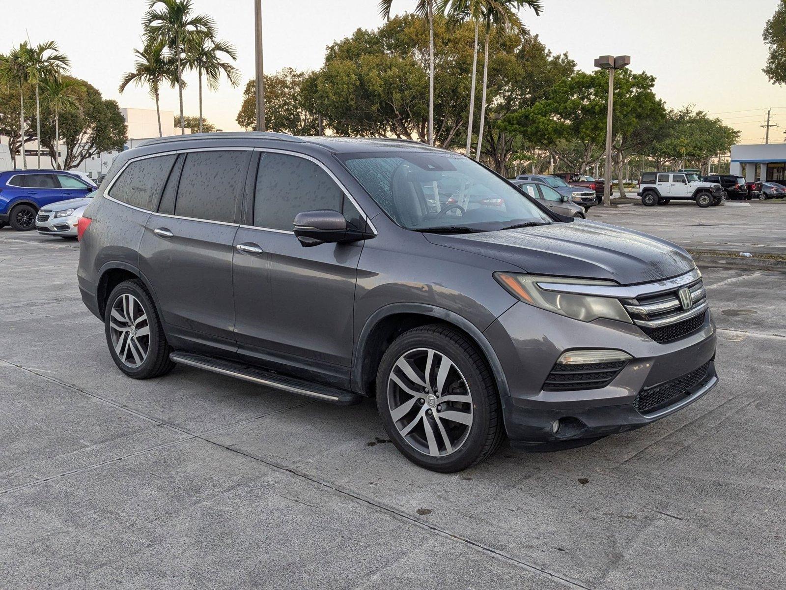 2016 Honda Pilot Vehicle Photo in PEMBROKE PINES, FL 33024-6534