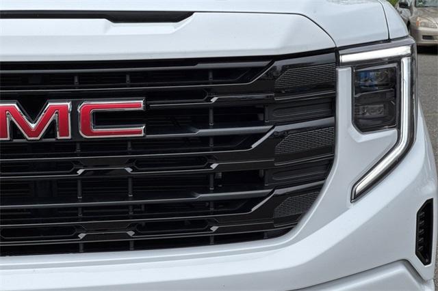 2023 GMC Sierra 1500 Vehicle Photo in ELK GROVE, CA 95757-8703