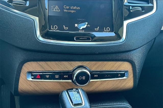 2022 Volvo XC90 Vehicle Photo in Houston, TX 77007