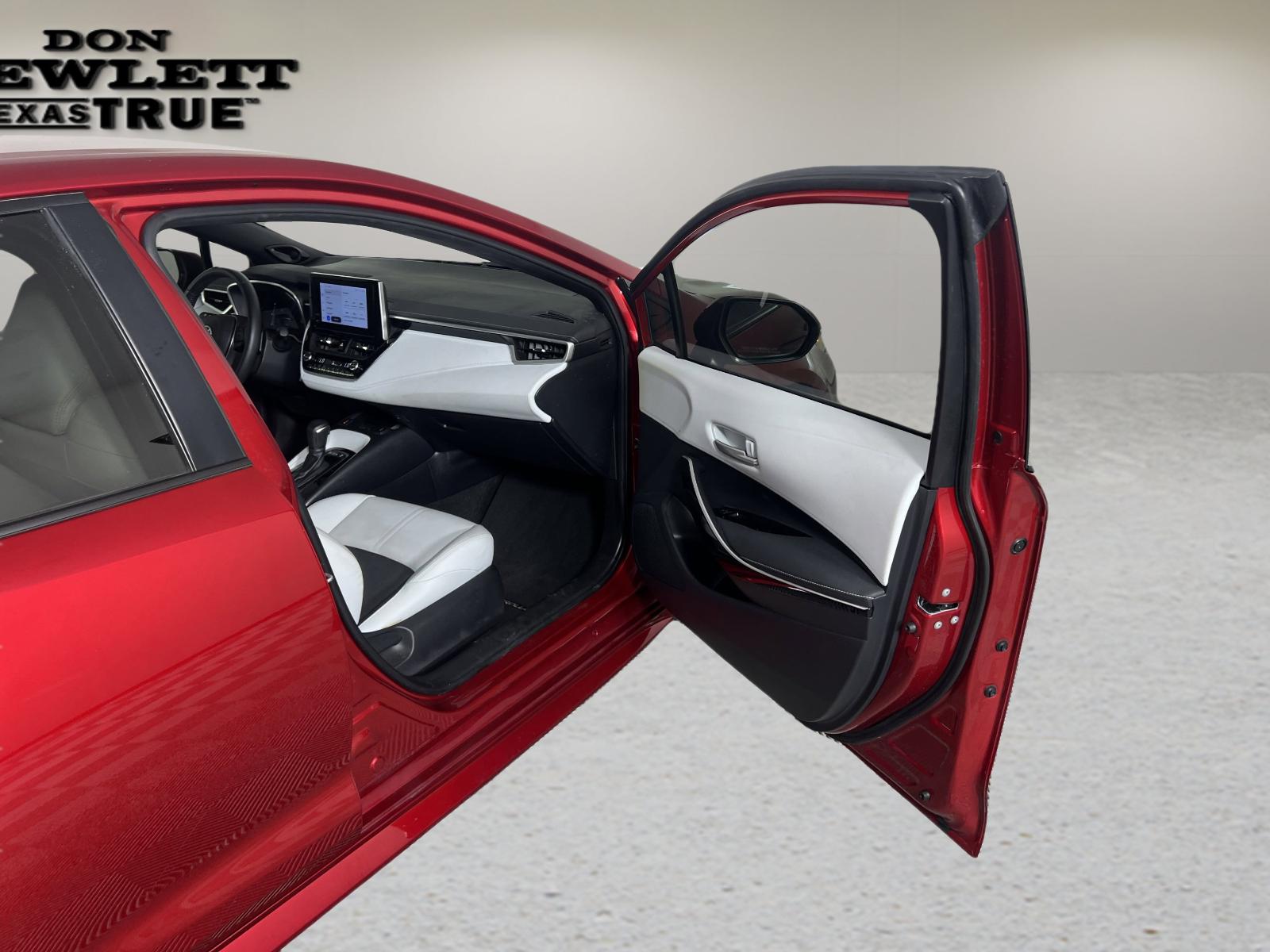 2023 Toyota Corolla Hatchback Vehicle Photo in GEORGETOWN, TX 78626-7508