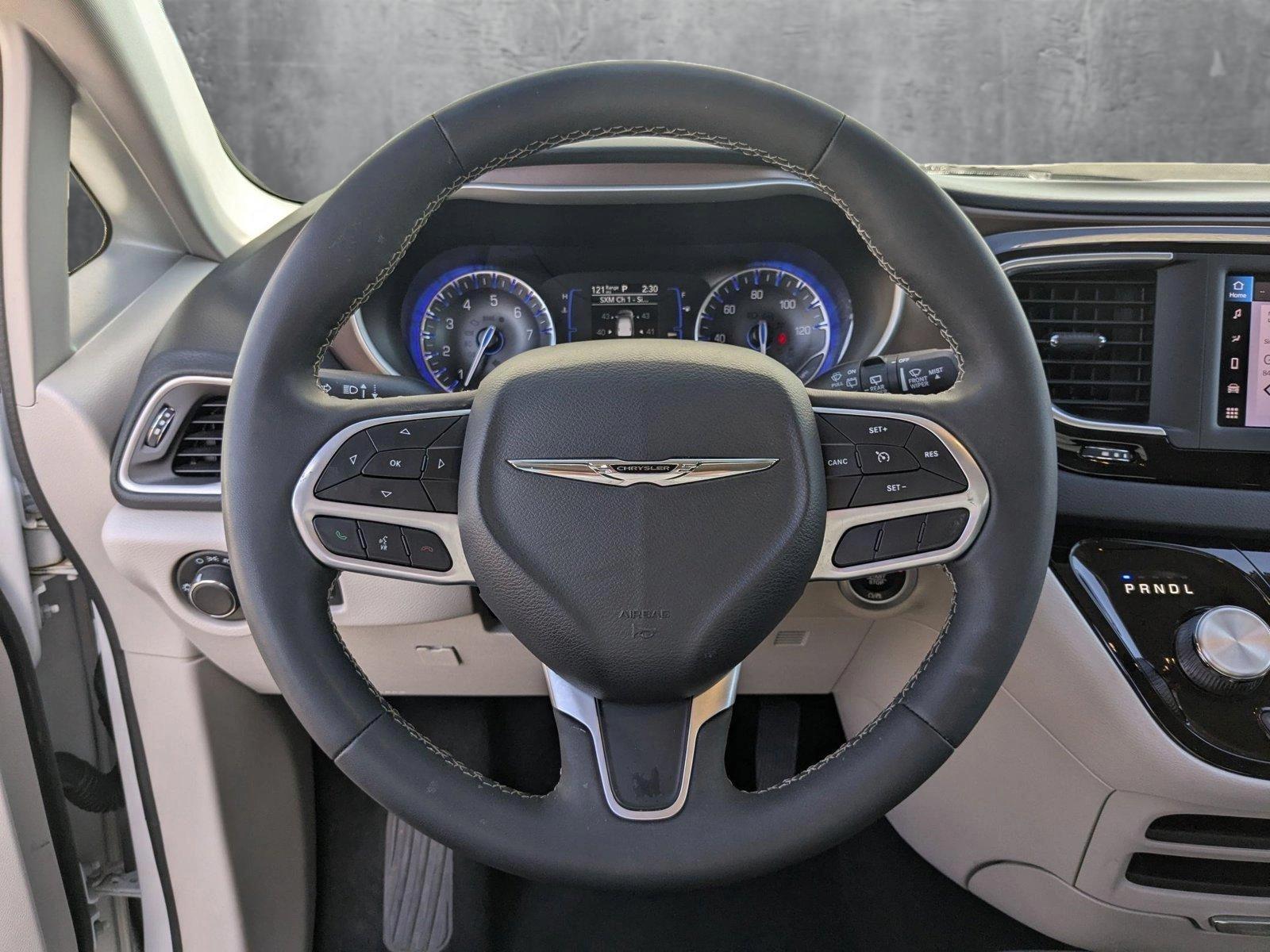 2022 Chrysler Voyager Vehicle Photo in Spokane Valley, WA 99212