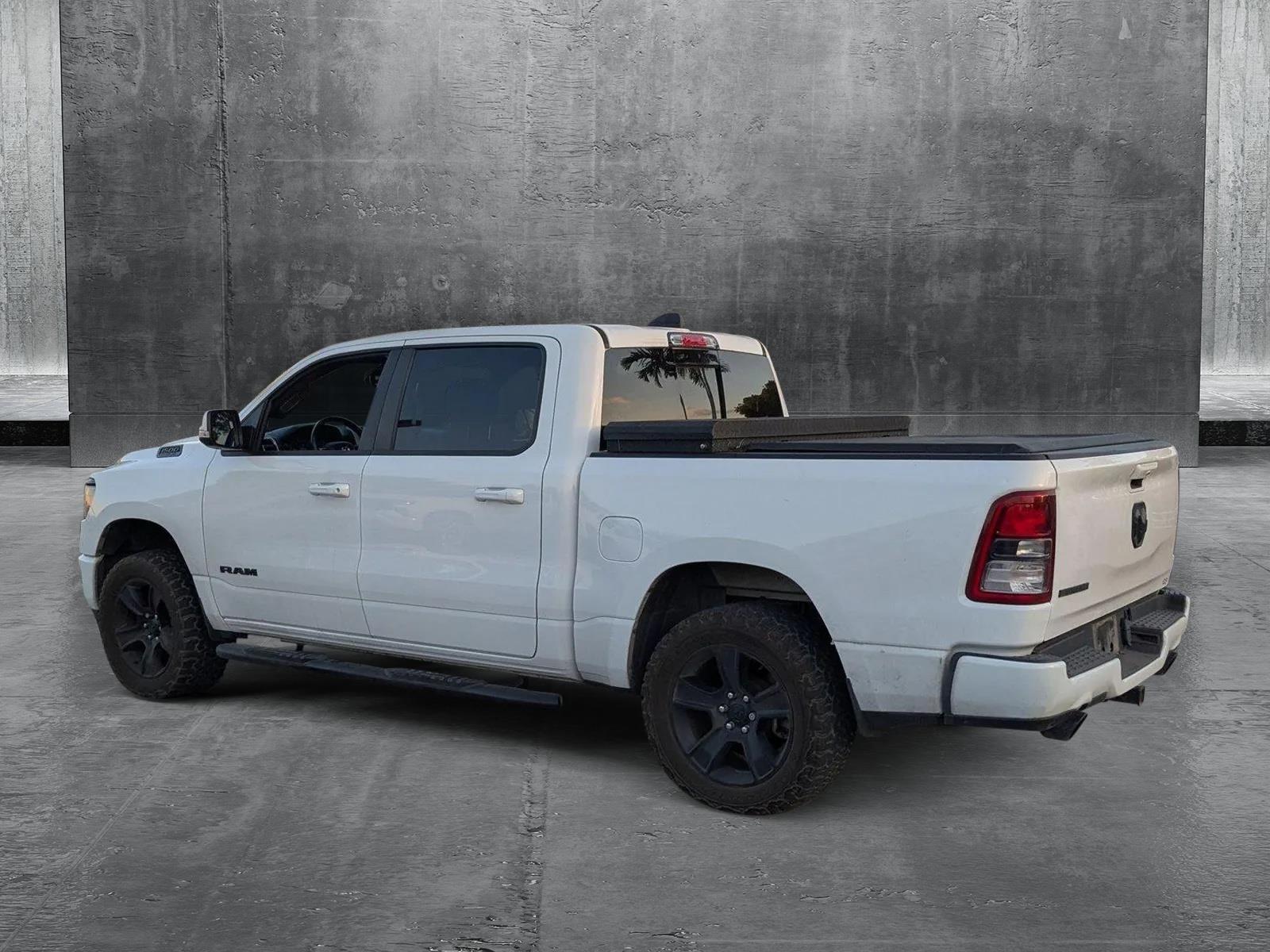 2020 Ram 1500 Vehicle Photo in PEMBROKE PINES, FL 33024-6534