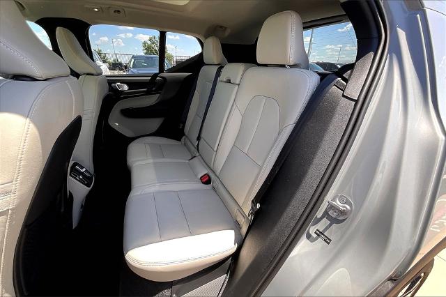 2025 Volvo XC40 Vehicle Photo in Grapevine, TX 76051