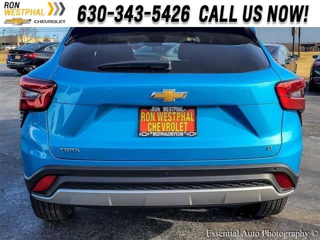 2025 Chevrolet Trax Vehicle Photo in AURORA, IL 60503-9326