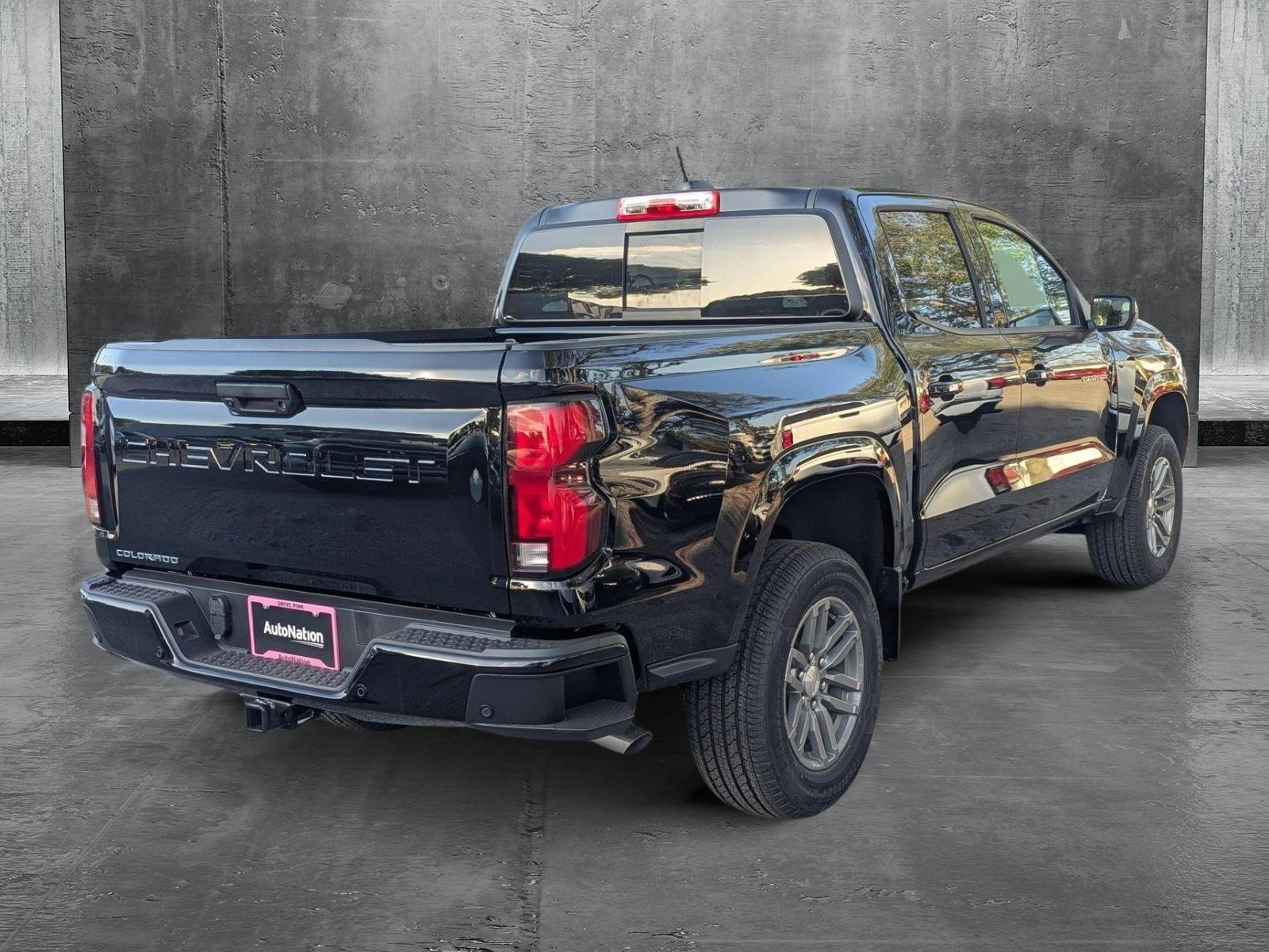2025 Chevrolet Colorado Vehicle Photo in GREENACRES, FL 33463-3207