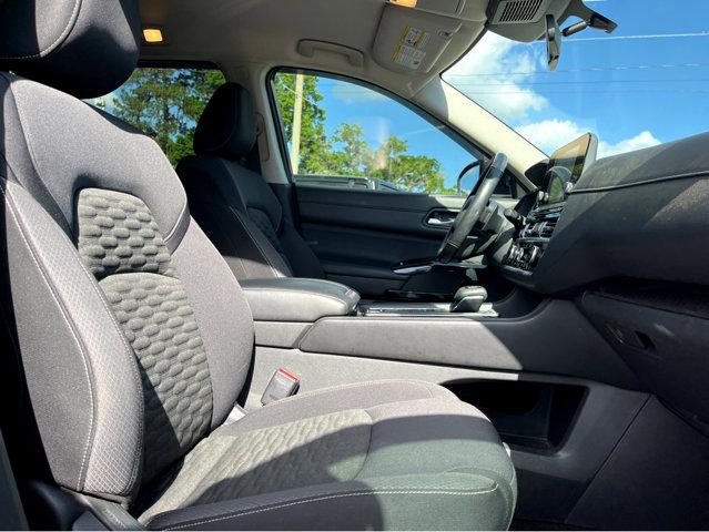 2022 Nissan Pathfinder Vehicle Photo in Savannah, GA 31419