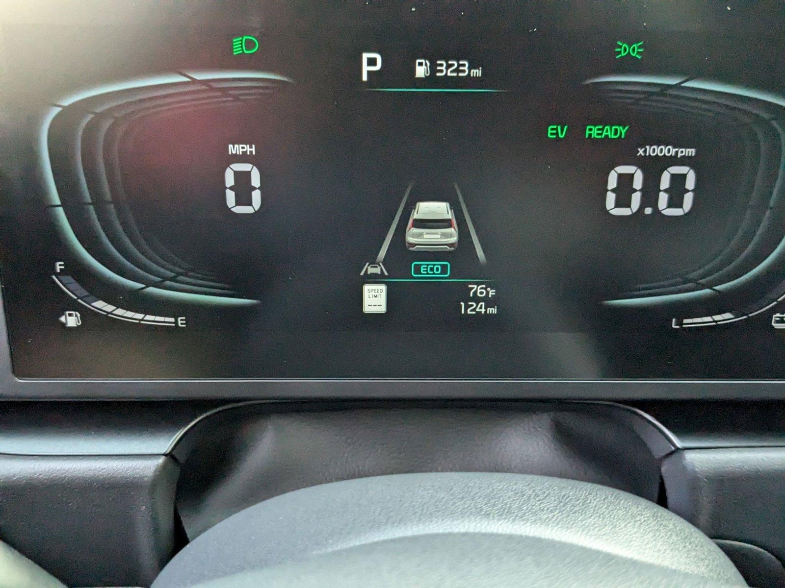 2025 Kia Niro Vehicle Photo in Miami, FL 33135